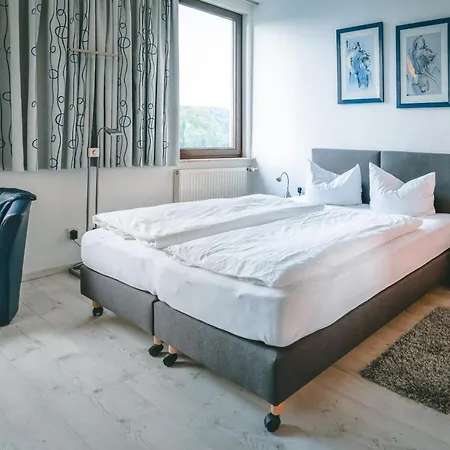 Sonne Garni Hotel 3*