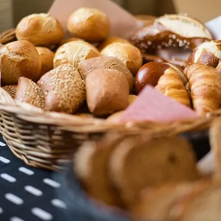 Hotel Sonne Garni Bad Friedrichshall